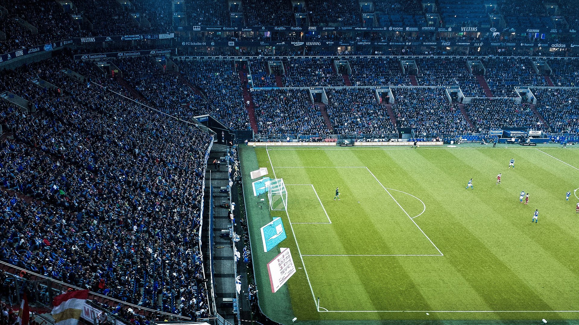 阿诺德一战封神！伊朗绞肉机碾不碎越南硬骨，H组头名悬念陡生